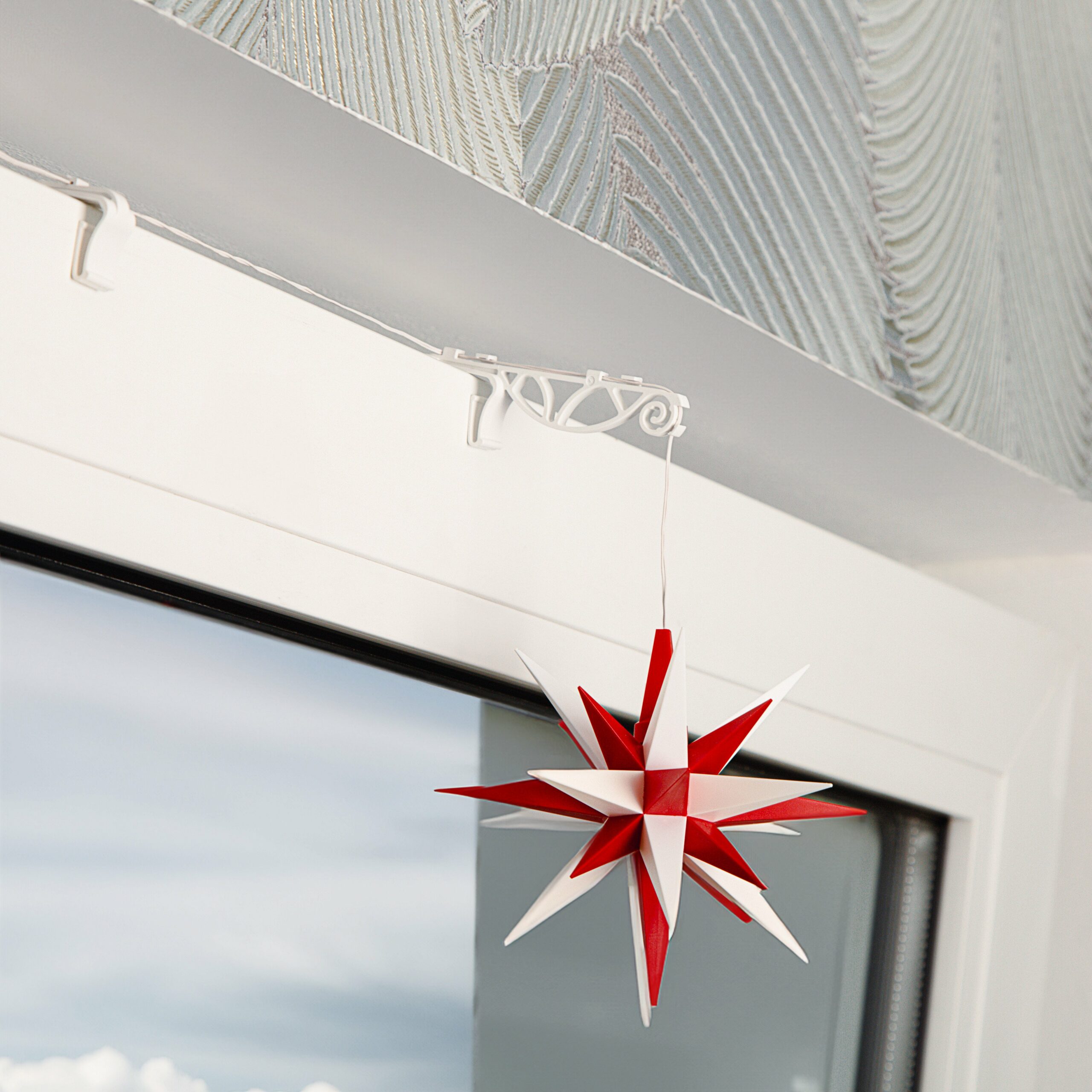 Fensterhaken mit Kabelfhrung - Neu und innovativ!